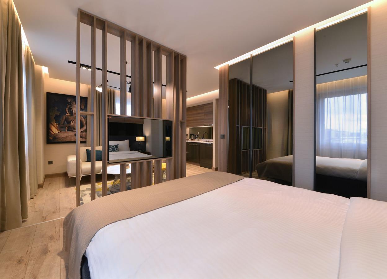 นิช พาเลซ เอ็กคลูซีฟ สวีท Hotel อิสตันบูล ภายนอก รูปภาพ