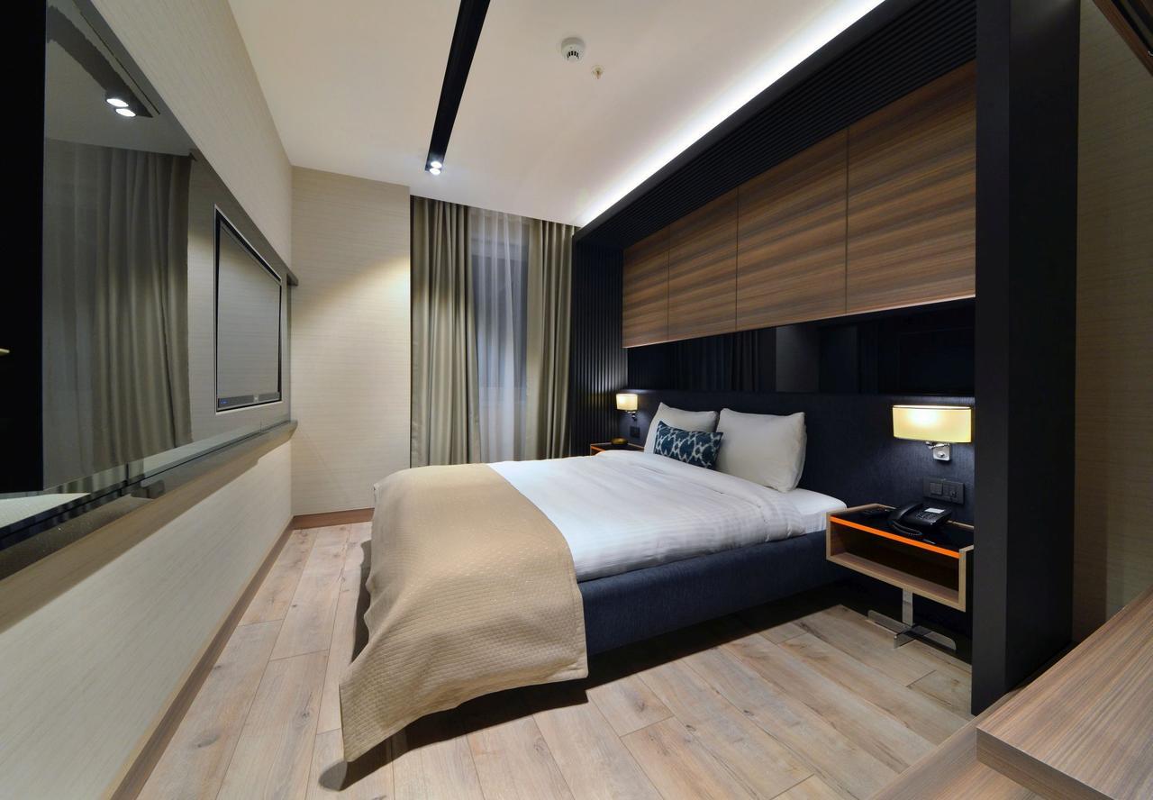 นิช พาเลซ เอ็กคลูซีฟ สวีท Hotel อิสตันบูล ภายนอก รูปภาพ