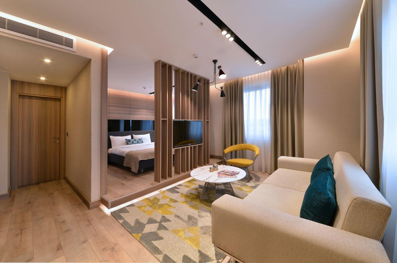 นิช พาเลซ เอ็กคลูซีฟ สวีท Hotel อิสตันบูล ภายนอก รูปภาพ